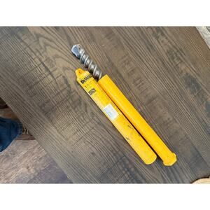 DEWALT DW5760 1-1/4” x11” x16” 4-Cutter Spline Shank Rotary Hammer Bit